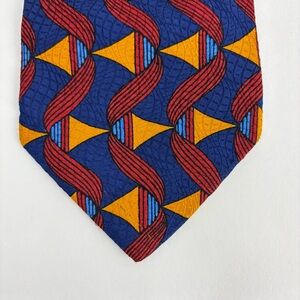 Muhammad Ali Geometric Pattern 100% silk Tie